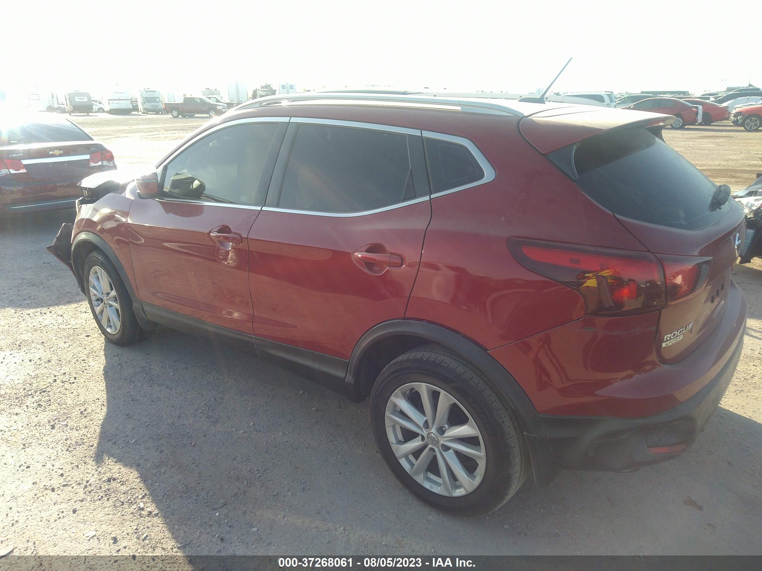 Photo 2 VIN: JN1BJ1CP5HW036749 - NISSAN ROGUE 