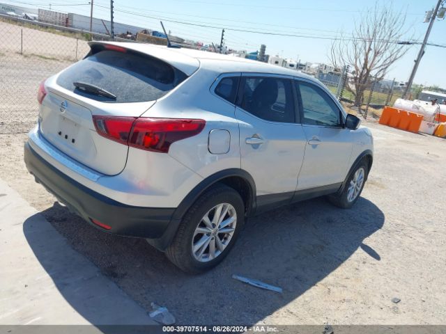 Photo 3 VIN: JN1BJ1CP5JW162101 - NISSAN ROGUE SPORT 