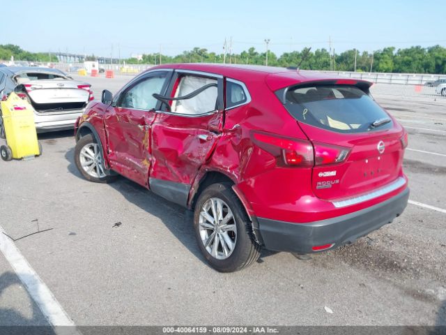 Photo 2 VIN: JN1BJ1CP5JW188455 - NISSAN ROGUE SPORT 