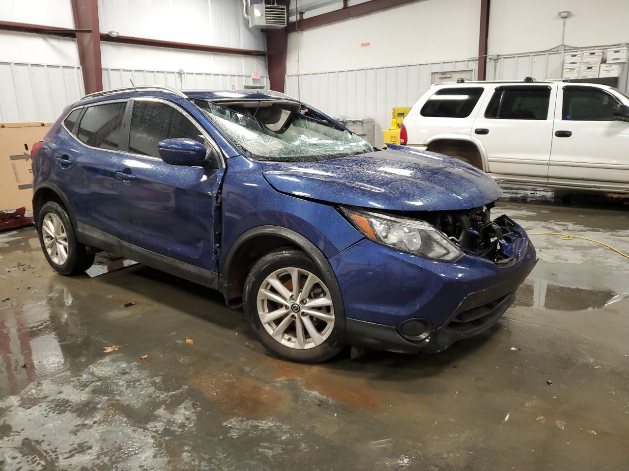 Photo 3 VIN: JN1BJ1CP5KW226011 - NISSAN ROGUE 