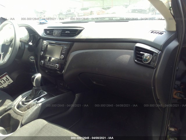 Photo 4 VIN: JN1BJ1CP5KW229443 - NISSAN ROGUE SPORT 