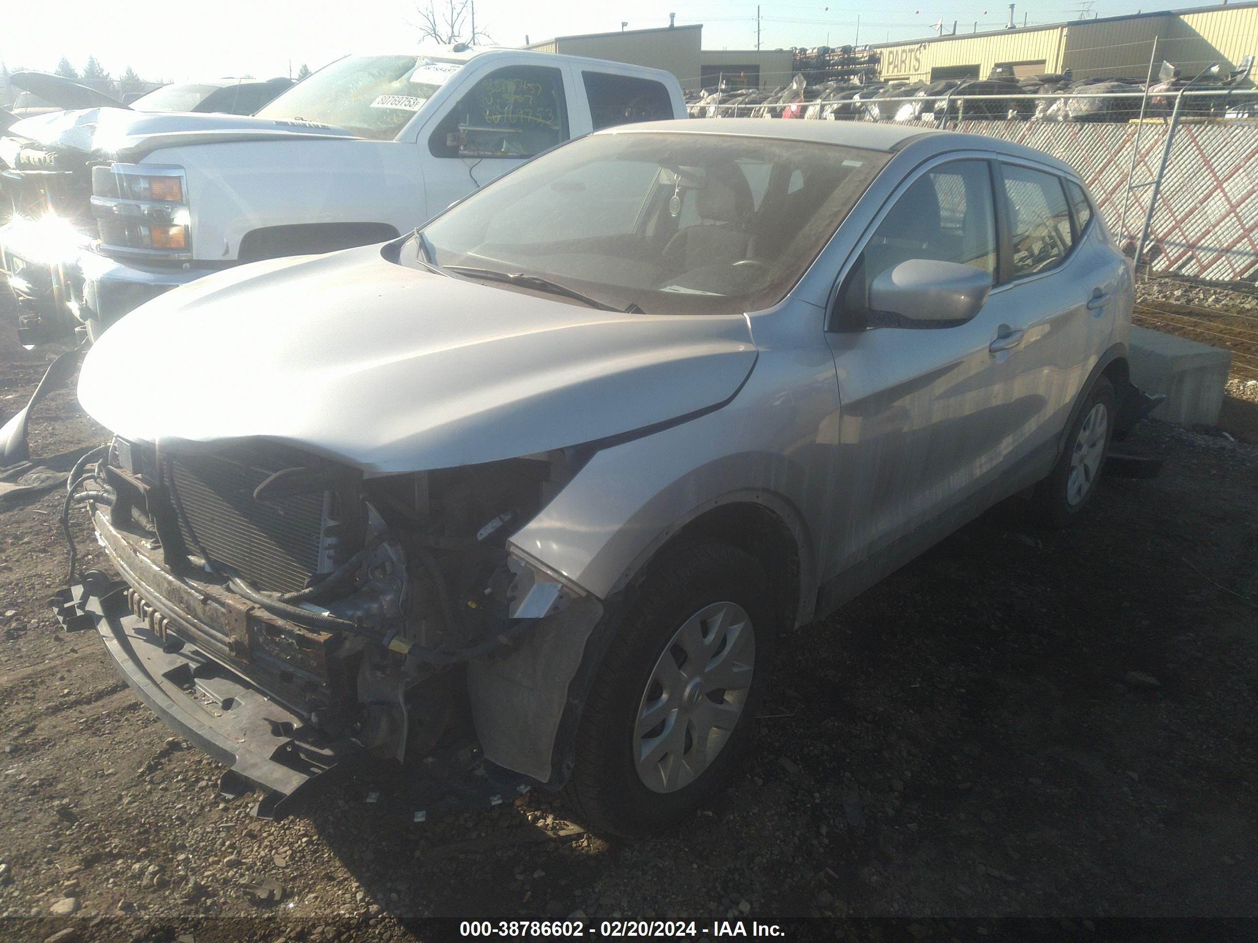 Photo 1 VIN: JN1BJ1CP5KW522940 - NISSAN ROGUE 