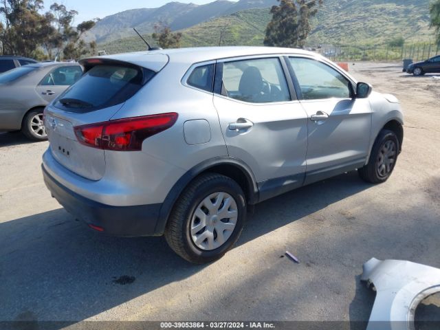 Photo 3 VIN: JN1BJ1CP5KW529466 - NISSAN ROGUE SPORT 