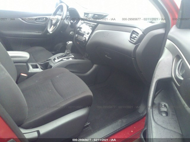 Photo 4 VIN: JN1BJ1CP6JW162110 - NISSAN ROGUE SPORT 