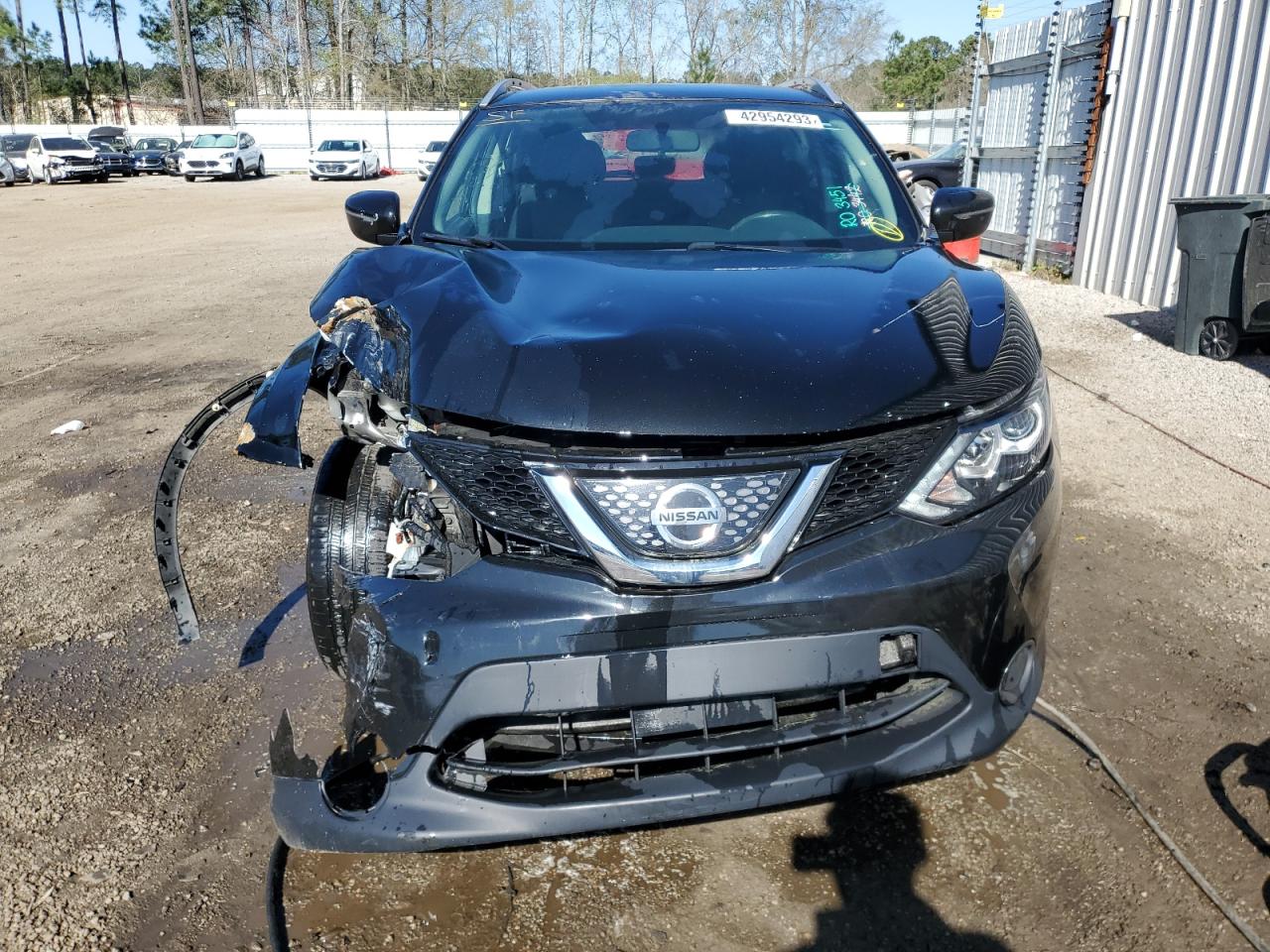 Photo 4 VIN: JN1BJ1CP6JW186312 - NISSAN ROGUE 