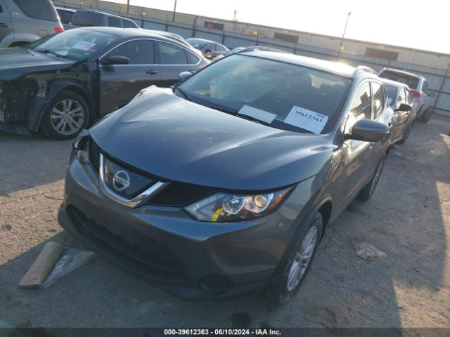 Photo 1 VIN: JN1BJ1CP6JW186357 - NISSAN ROGUE SPORT 