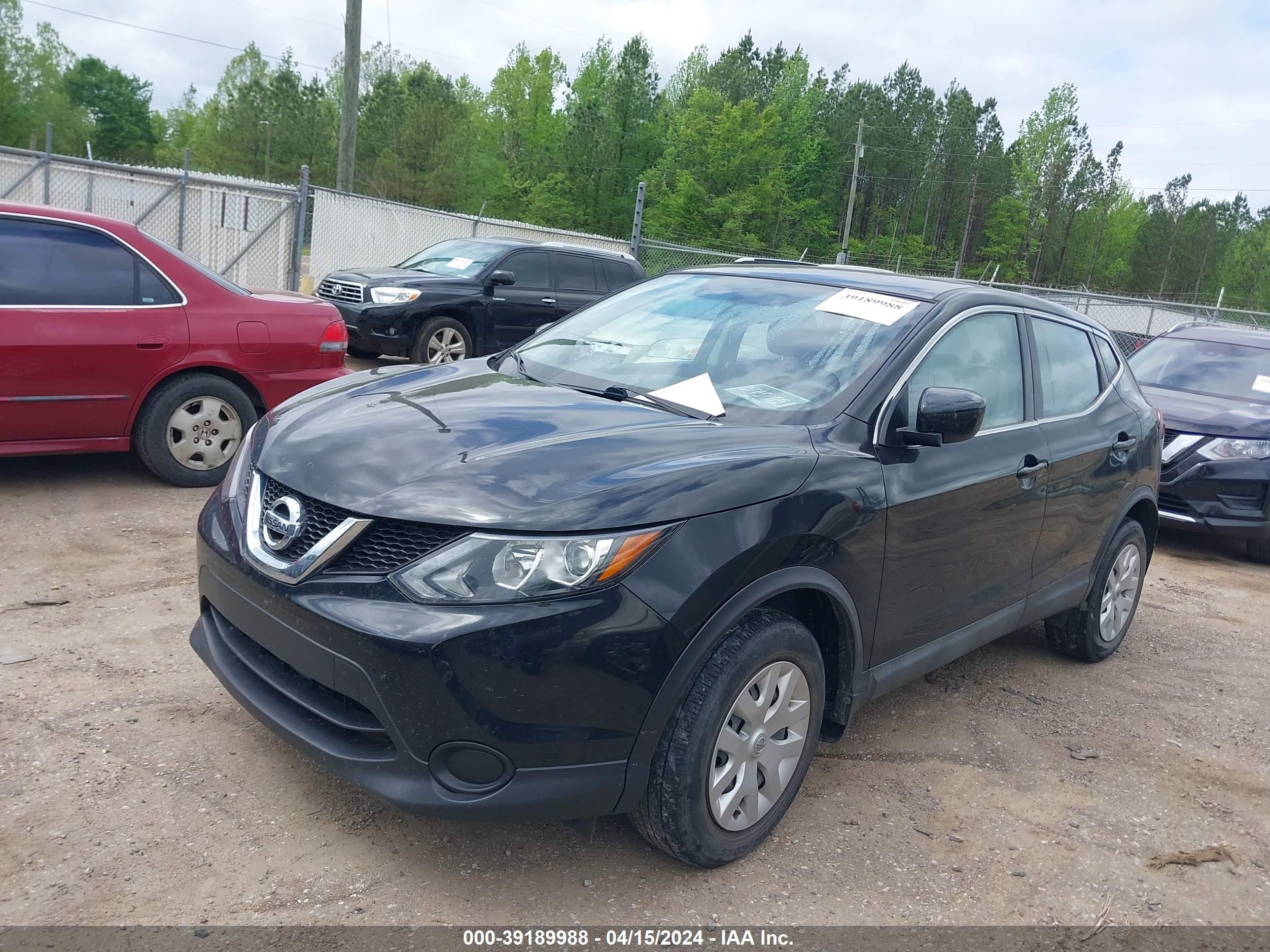 Photo 1 VIN: JN1BJ1CP7HW011299 - NISSAN ROGUE 