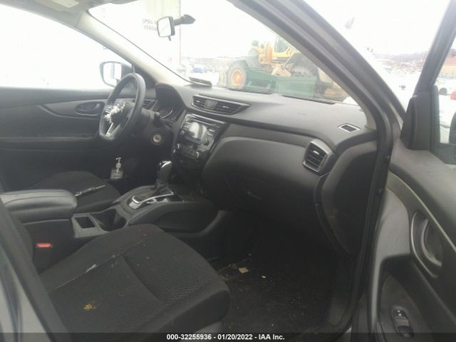 Photo 4 VIN: JN1BJ1CP7HW019970 - NISSAN ROGUE SPORT 