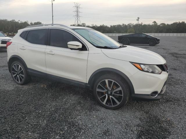 Photo 3 VIN: JN1BJ1CP7HW032072 - NISSAN ROGUE SPOR 