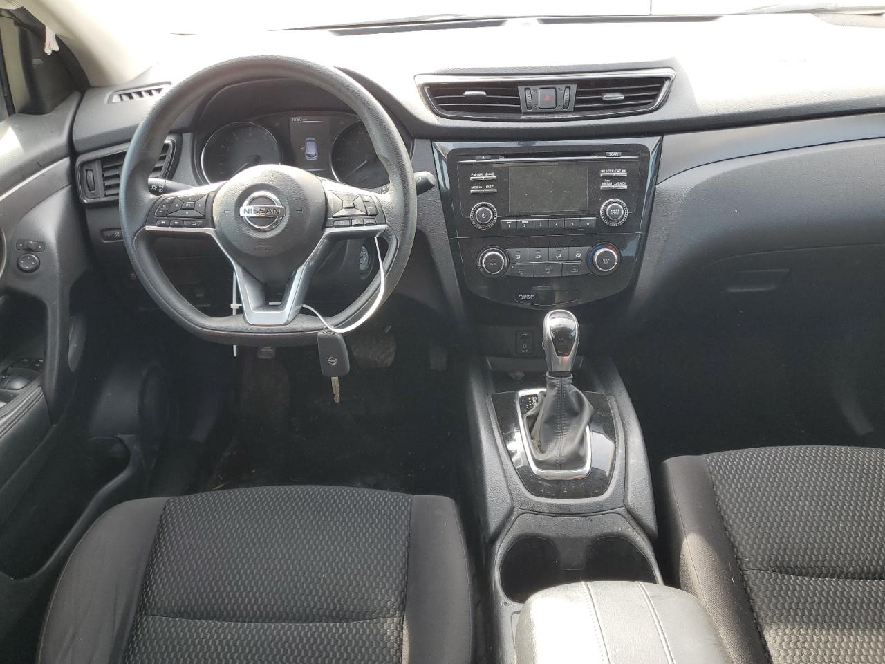 Photo 7 VIN: JN1BJ1CP7JW158082 - NISSAN ROGUE 