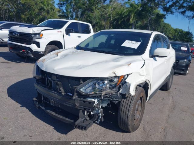 Photo 1 VIN: JN1BJ1CP7JW163668 - NISSAN ROGUE SPORT 