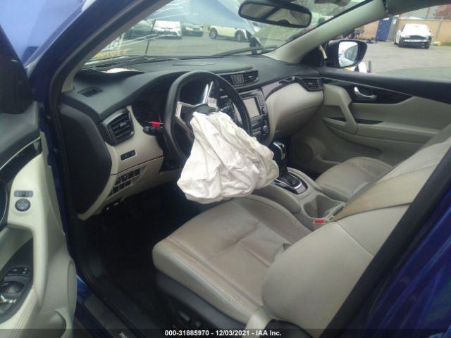 Photo 4 VIN: JN1BJ1CP7KW210344 - NISSAN ROGUE SPORT 