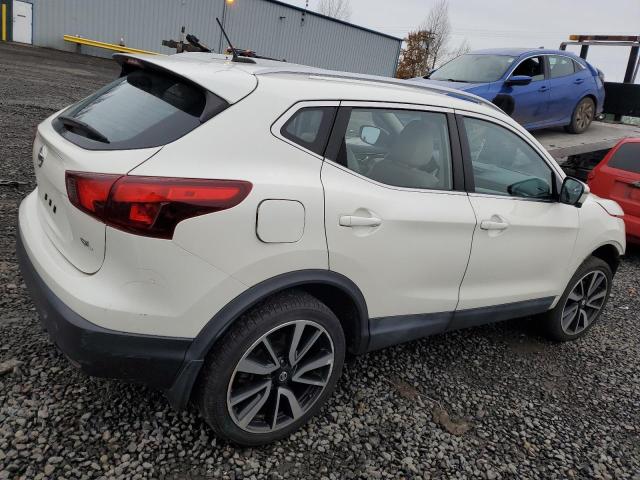 Photo 2 VIN: JN1BJ1CP8HW023977 - NISSAN ROGUE SPOR 