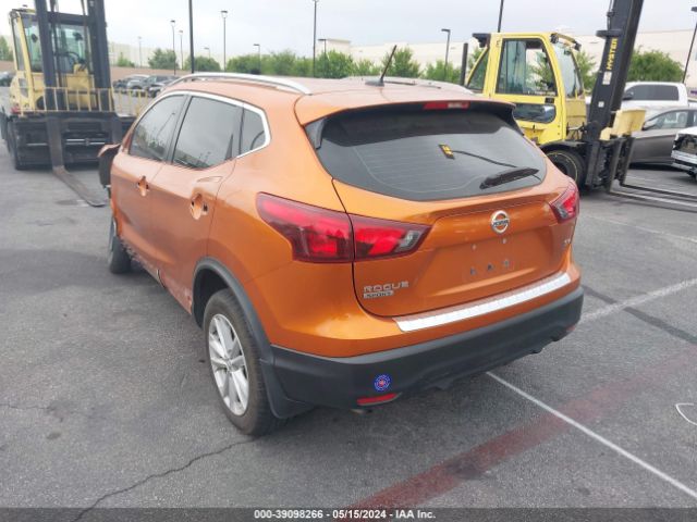 Photo 2 VIN: JN1BJ1CP8HW026992 - NISSAN ROGUE SPORT 