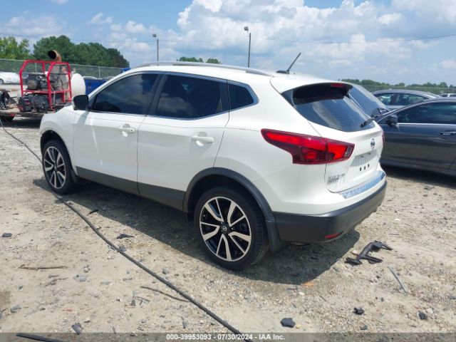 Photo 2 VIN: JN1BJ1CP8HW034431 - NISSAN ROGUE SPORT 