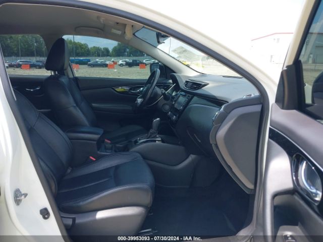 Photo 4 VIN: JN1BJ1CP8HW034431 - NISSAN ROGUE SPORT 