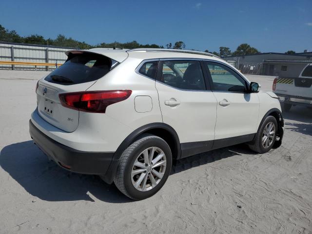 Photo 2 VIN: JN1BJ1CP8HW035448 - NISSAN ROGUE 