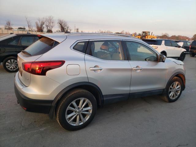 Photo 2 VIN: JN1BJ1CP8JW101146 - NISSAN ROGUE 