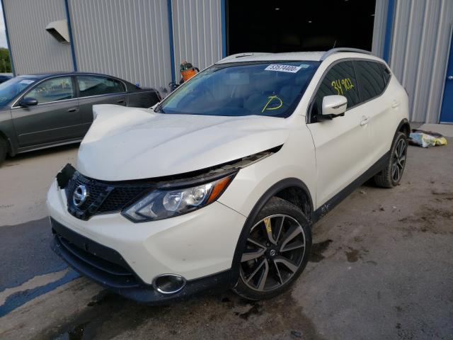 Photo 1 VIN: JN1BJ1CP8JW104497 - NISSAN ROGUE 