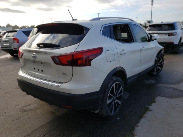 Photo 3 VIN: JN1BJ1CP8JW104497 - NISSAN ROGUE 