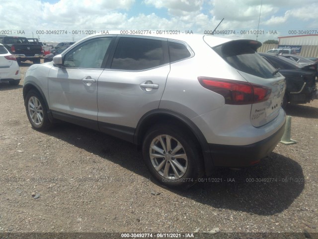 Photo 2 VIN: JN1BJ1CP8JW152968 - NISSAN ROGUE SPORT 