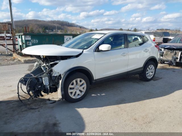 Photo 1 VIN: JN1BJ1CP8JW157216 - NISSAN ROGUE SPORT 