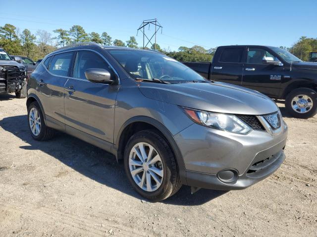 Photo 3 VIN: JN1BJ1CP8JW159371 - NISSAN ROGUE 