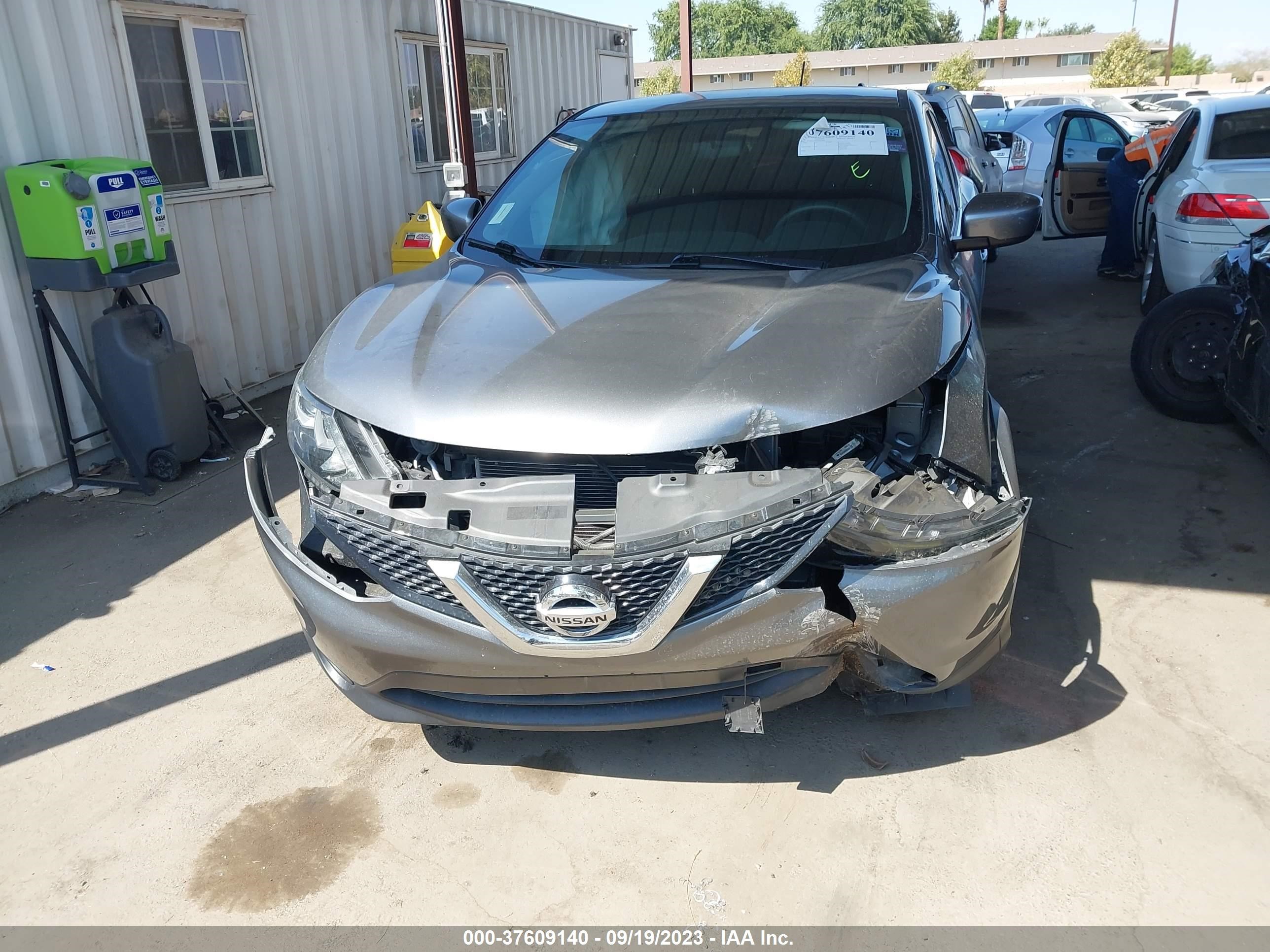 Photo 5 VIN: JN1BJ1CP9HW013815 - NISSAN ROGUE 