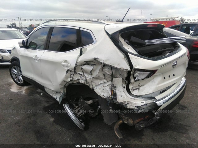 Photo 2 VIN: JN1BJ1CP9HW026273 - NISSAN ROGUE SPORT 