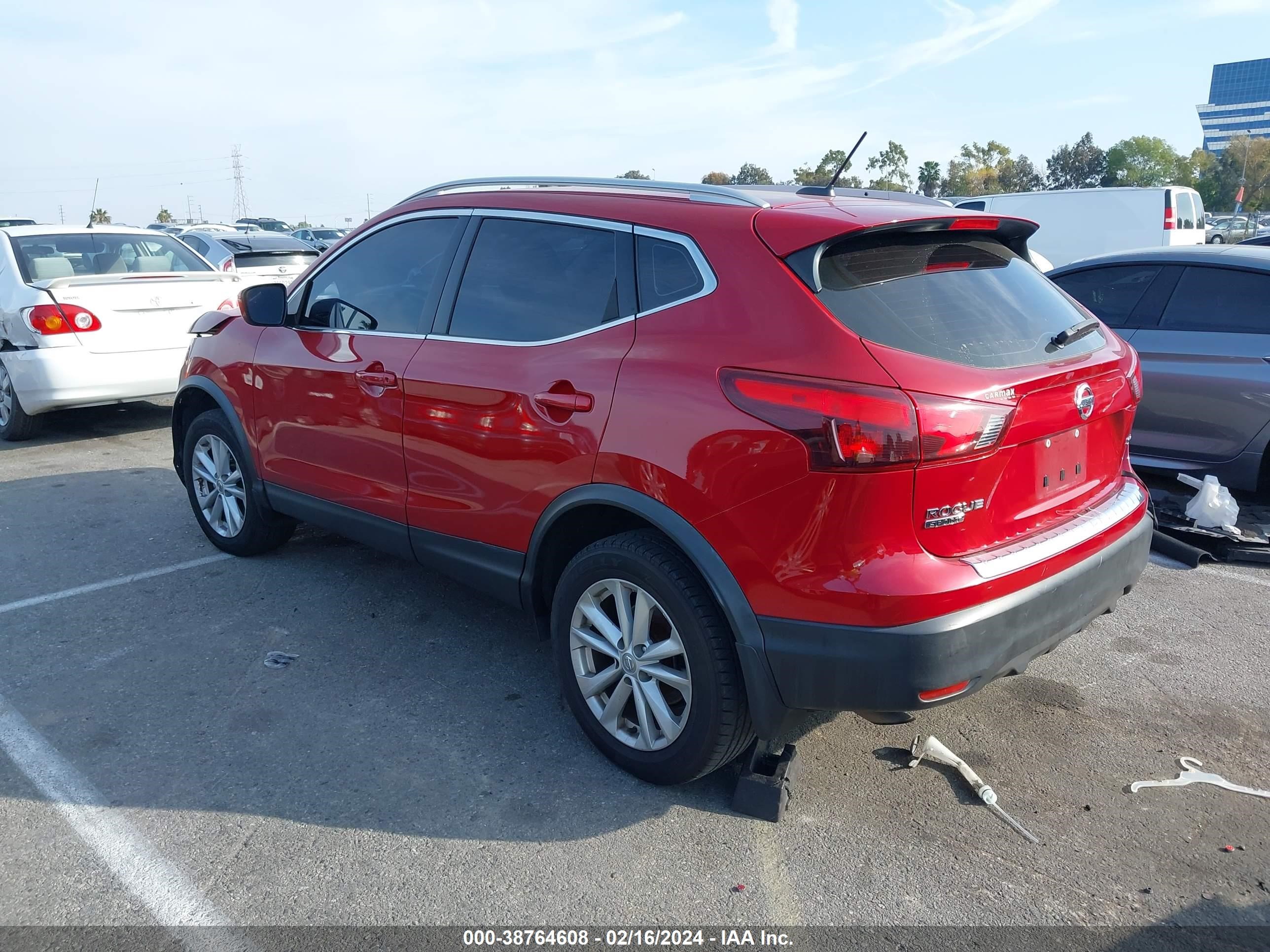 Photo 2 VIN: JN1BJ1CP9HW035247 - NISSAN ROGUE 