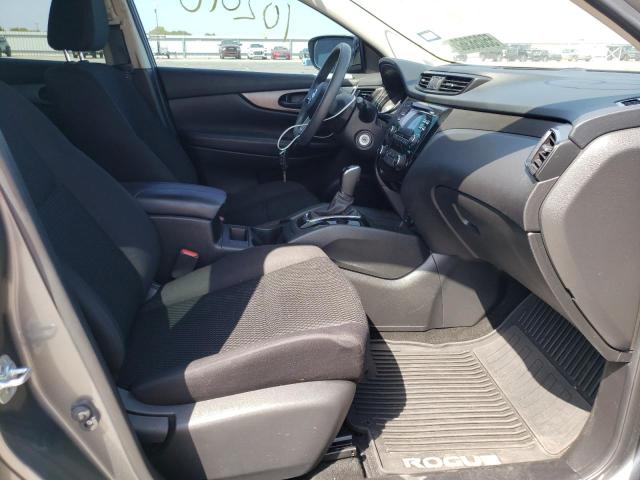 Photo 4 VIN: JN1BJ1CP9JW106761 - NISSAN ROGUE 