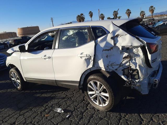 Photo 1 VIN: JN1BJ1CP9JW157872 - NISSAN ROGUE 