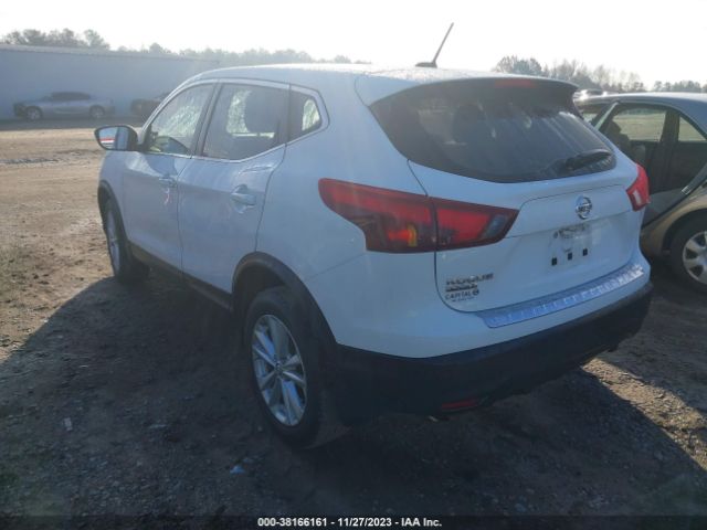 Photo 2 VIN: JN1BJ1CP9JW188216 - NISSAN ROGUE SPORT 