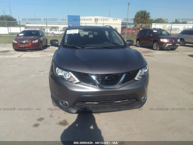 Photo 5 VIN: JN1BJ1CP9JW190872 - NISSAN ROGUE SPORT 