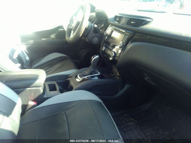 Photo 4 VIN: JN1BJ1CP9KW238159 - NISSAN ROGUE SPORT 