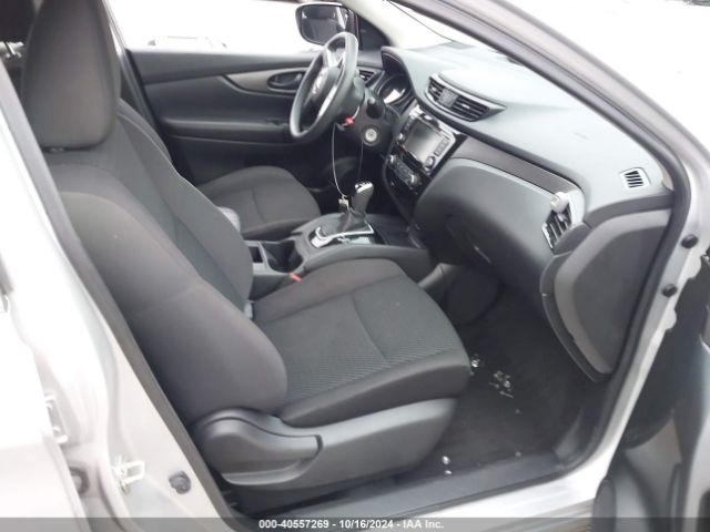 Photo 4 VIN: JN1BJ1CP9KW529812 - NISSAN ROGUE SPORT 