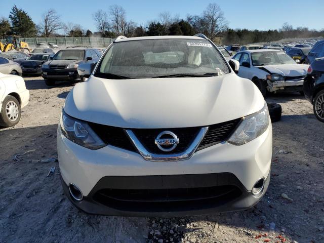 Photo 4 VIN: JN1BJ1CPXHW019882 - NISSAN ROGUE 