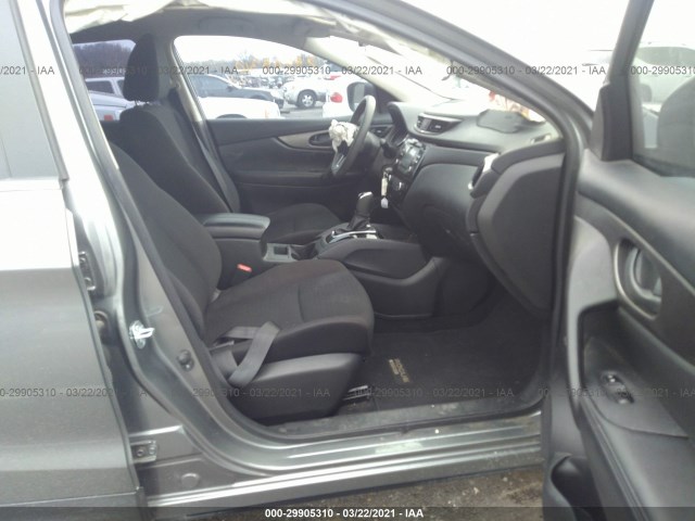 Photo 4 VIN: JN1BJ1CPXHW023415 - NISSAN ROGUE SPORT 