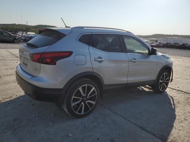 Photo 2 VIN: JN1BJ1CPXHW033667 - NISSAN ROGUE SPOR 