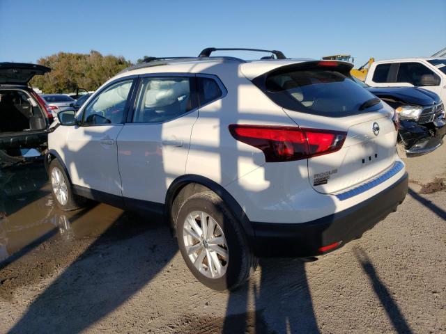 Photo 1 VIN: JN1BJ1CPXJW100810 - NISSAN ROGUE 