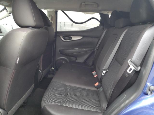 Photo 10 VIN: JN1BJ1CPXJW104792 - NISSAN ROGUE 