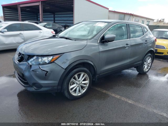 Photo 1 VIN: JN1BJ1CPXJW105022 - NISSAN ROGUE SPORT 