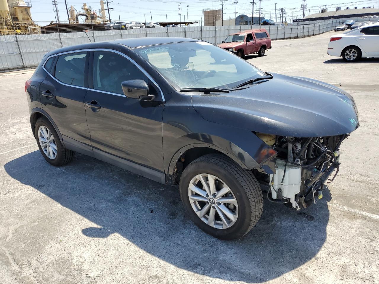 Photo 3 VIN: JN1BJ1CPXKW226442 - NISSAN ROGUE 