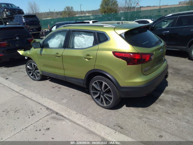 Photo 2 VIN: JN1BJ1CR0HW101945 - NISSAN ROGUE SPORT 