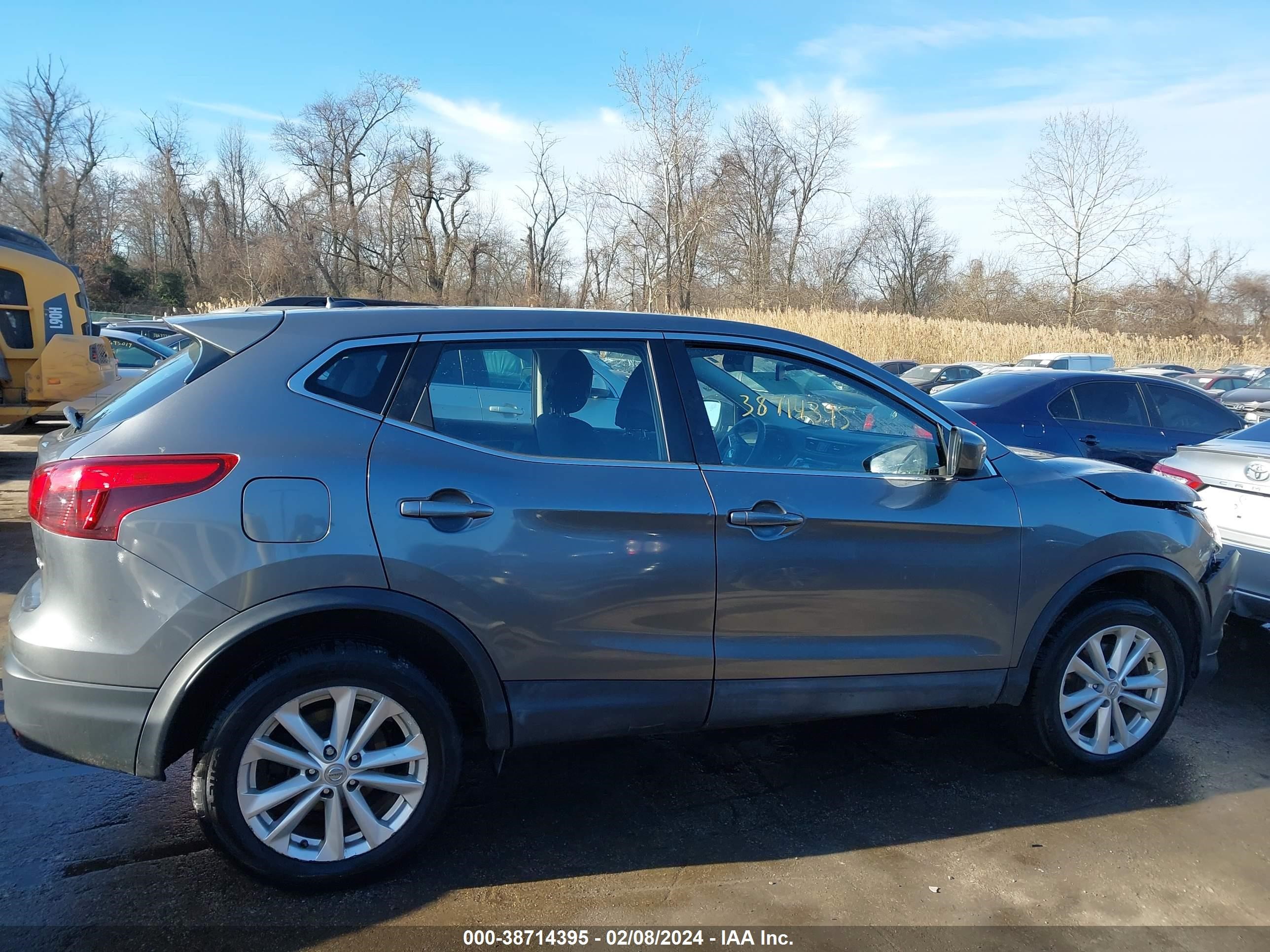 Photo 13 VIN: JN1BJ1CR0HW112590 - NISSAN ROGUE 