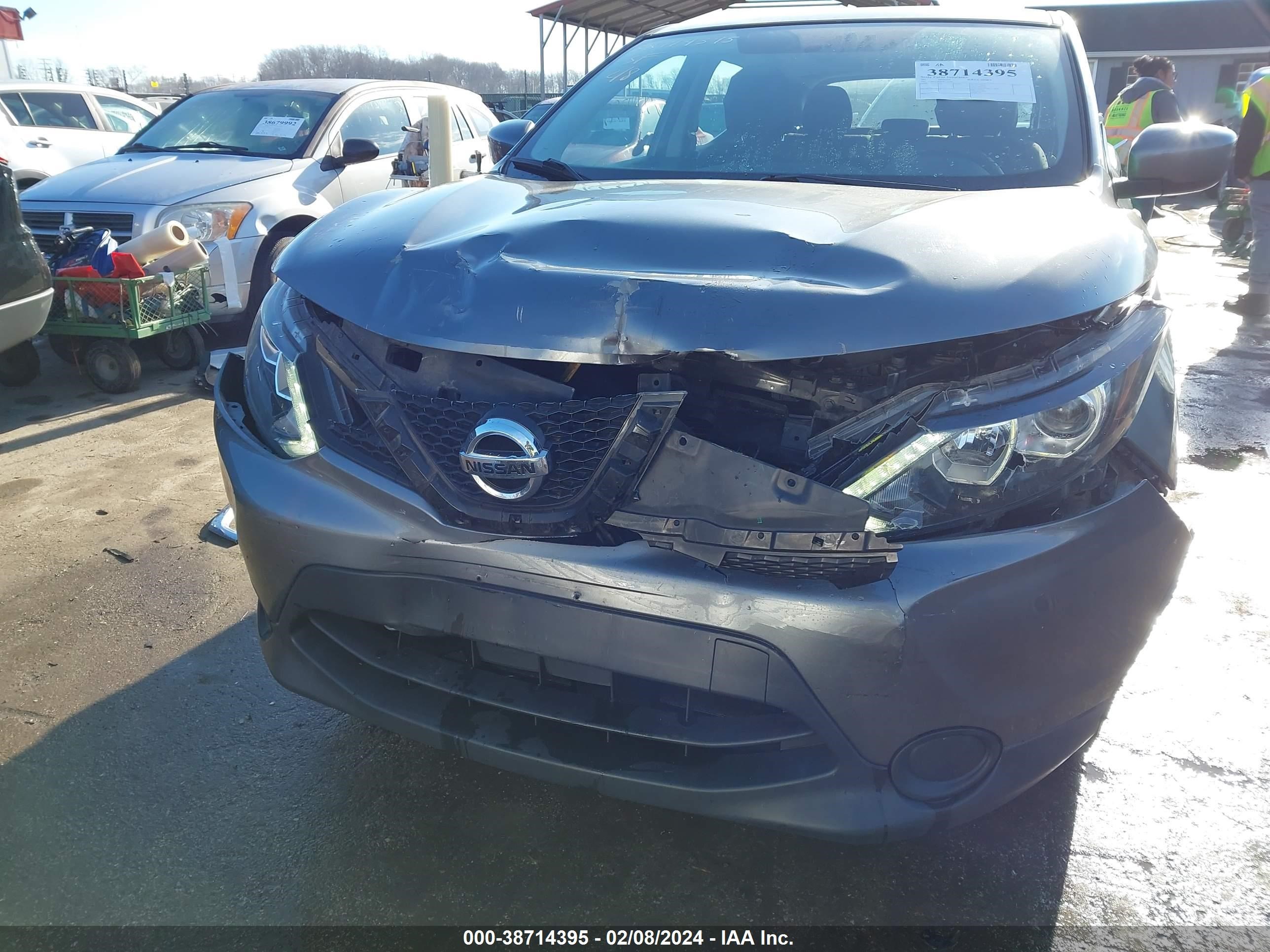 Photo 5 VIN: JN1BJ1CR0HW112590 - NISSAN ROGUE 