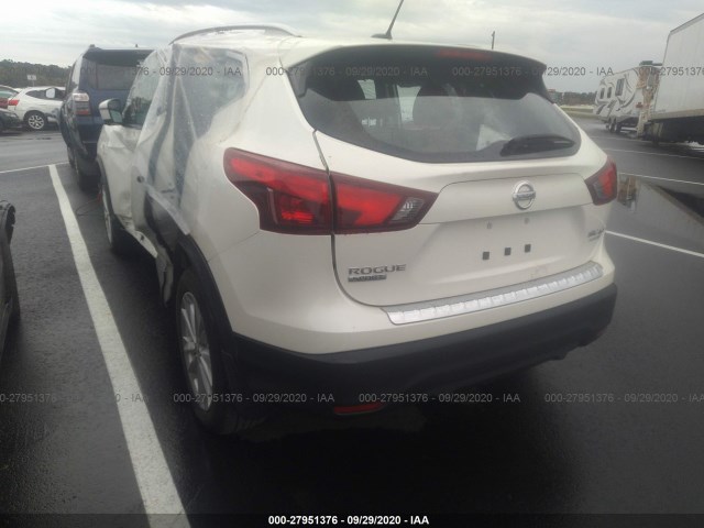 Photo 2 VIN: JN1BJ1CR0HW132130 - NISSAN ROGUE SPORT 