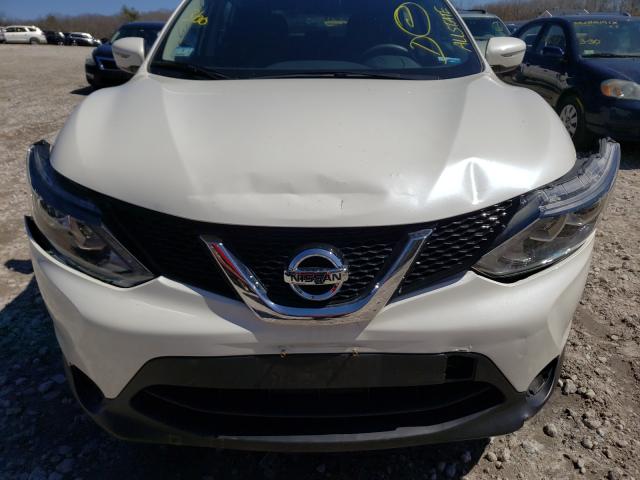 Photo 8 VIN: JN1BJ1CR0HW137392 - NISSAN ROGUE SPOR 