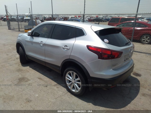 Photo 2 VIN: JN1BJ1CR0HW139580 - NISSAN ROGUE SPORT 