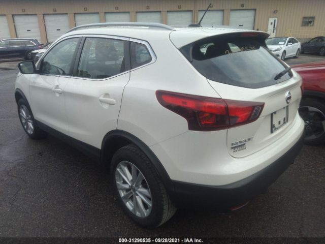 Photo 2 VIN: JN1BJ1CR0HW144312 - NISSAN ROGUE SPORT 